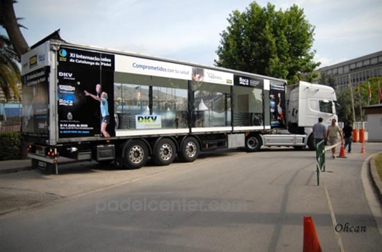 El Padel del PPT en camión y por las calles de Barcelona