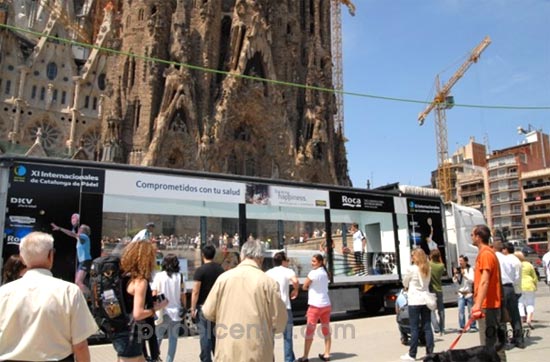 El Padel del PPT en camión y por las calles de Barcelona