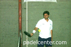 El Masa hace jueguito con la bola, antes de salir campe&oacute;n