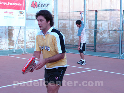 Valenzuela y sacando, Emmanuel Garc&iacute;a